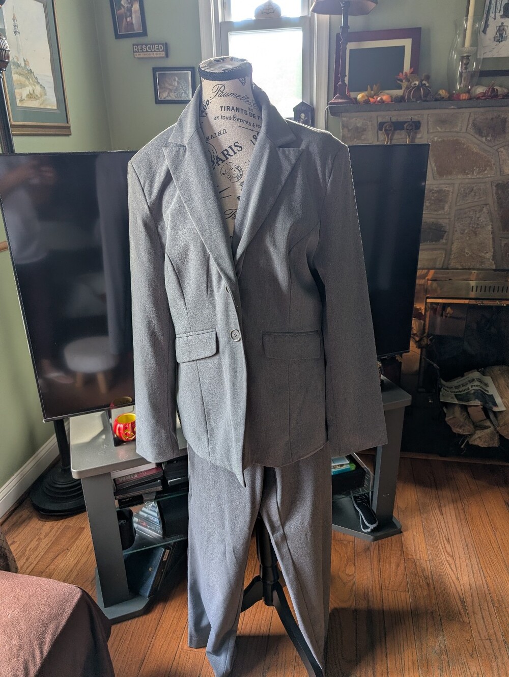 Chadwick Women's Gray Two-Piece Suit Blazer Sz 14 & Trousers Size 12
